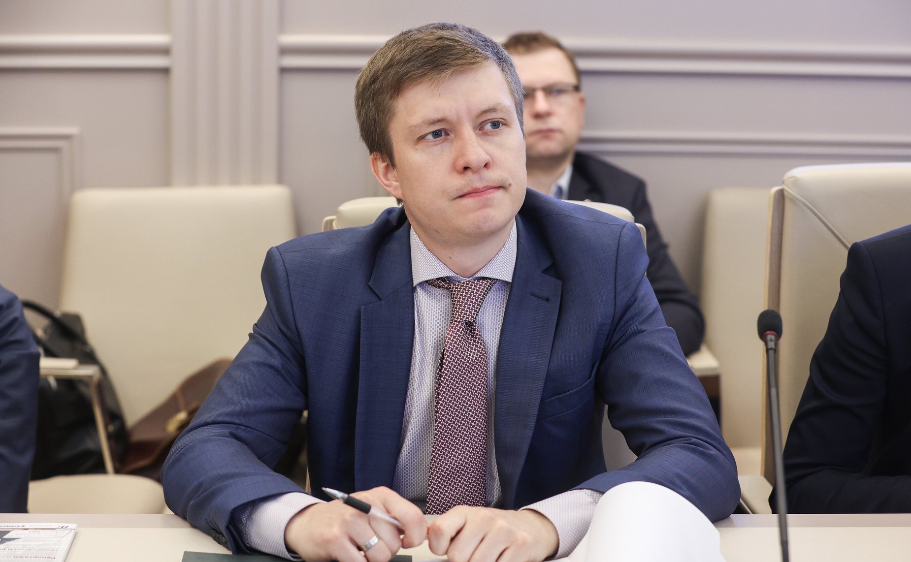 Заседание секции по военно-промышленной политике и бюджету Экспертного совета при Комитете СФ по обороне и безопасности