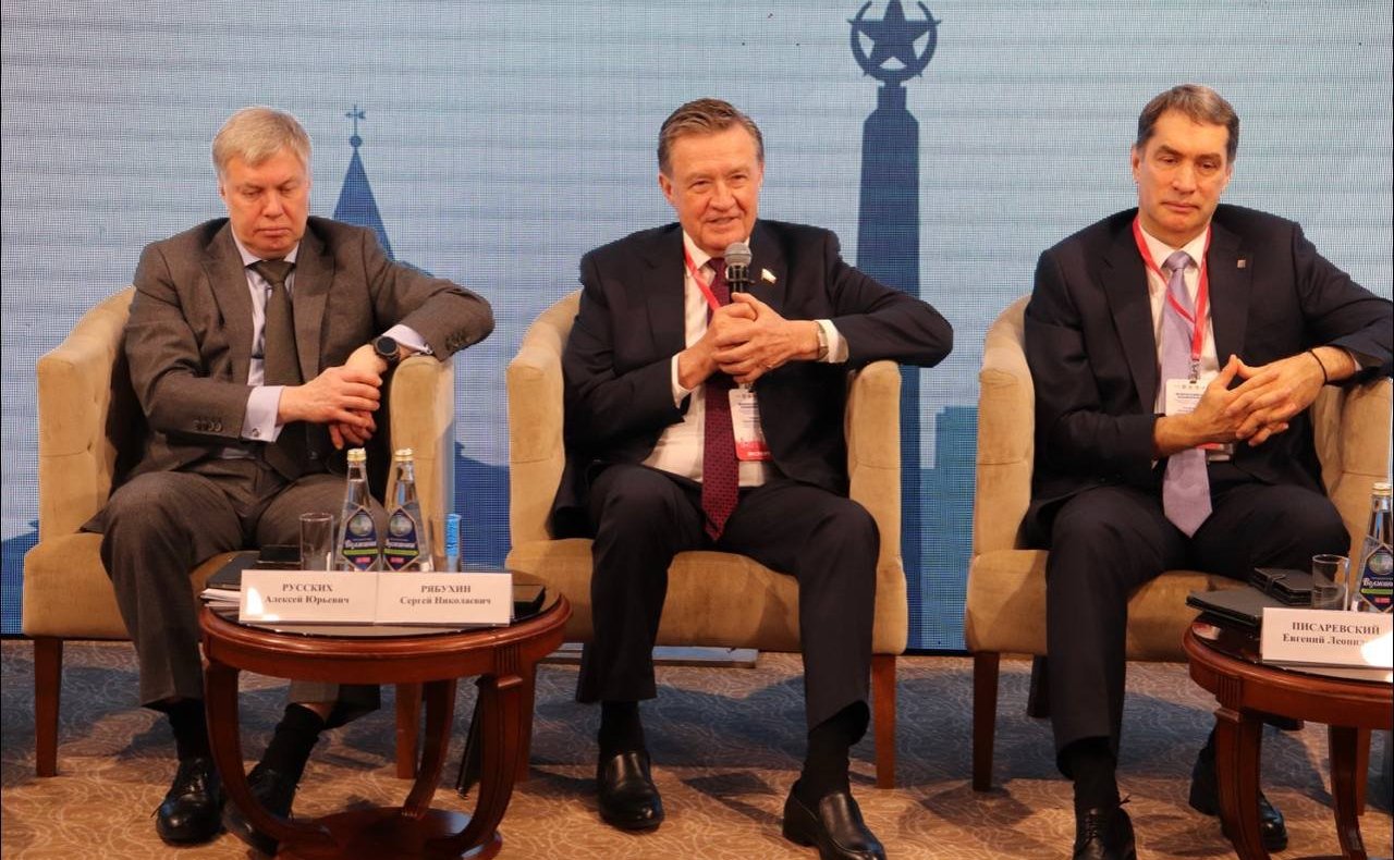 Сергей Рябухин принял участие в состоявшейся в регионе Всероссийской конференции «Финансирование и софинансирование инициативного бюджетирования в Российской Федерации»