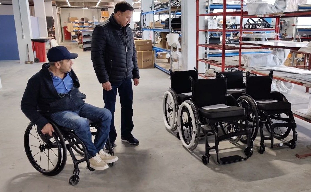 Александр Ролик ознакомился с работой в регионе предприятий, занимающихся обеспечением участников СВО средствами протезирования и реабилитации