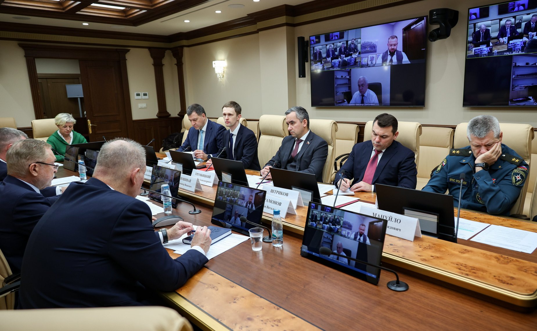 Круглый стол Комитета Совета Федерации по экономической политике