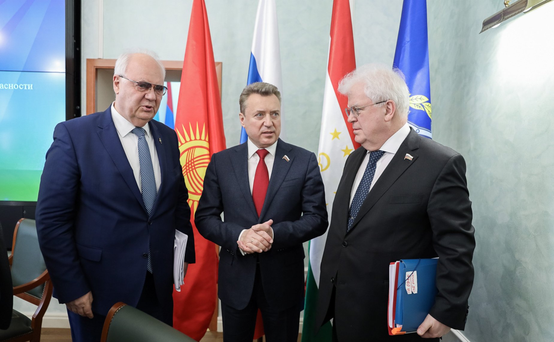 Сенаторы РФ приняли участие в заседаниях постоянных комиссий ПА ОДКБ в Санкт-Петербурге