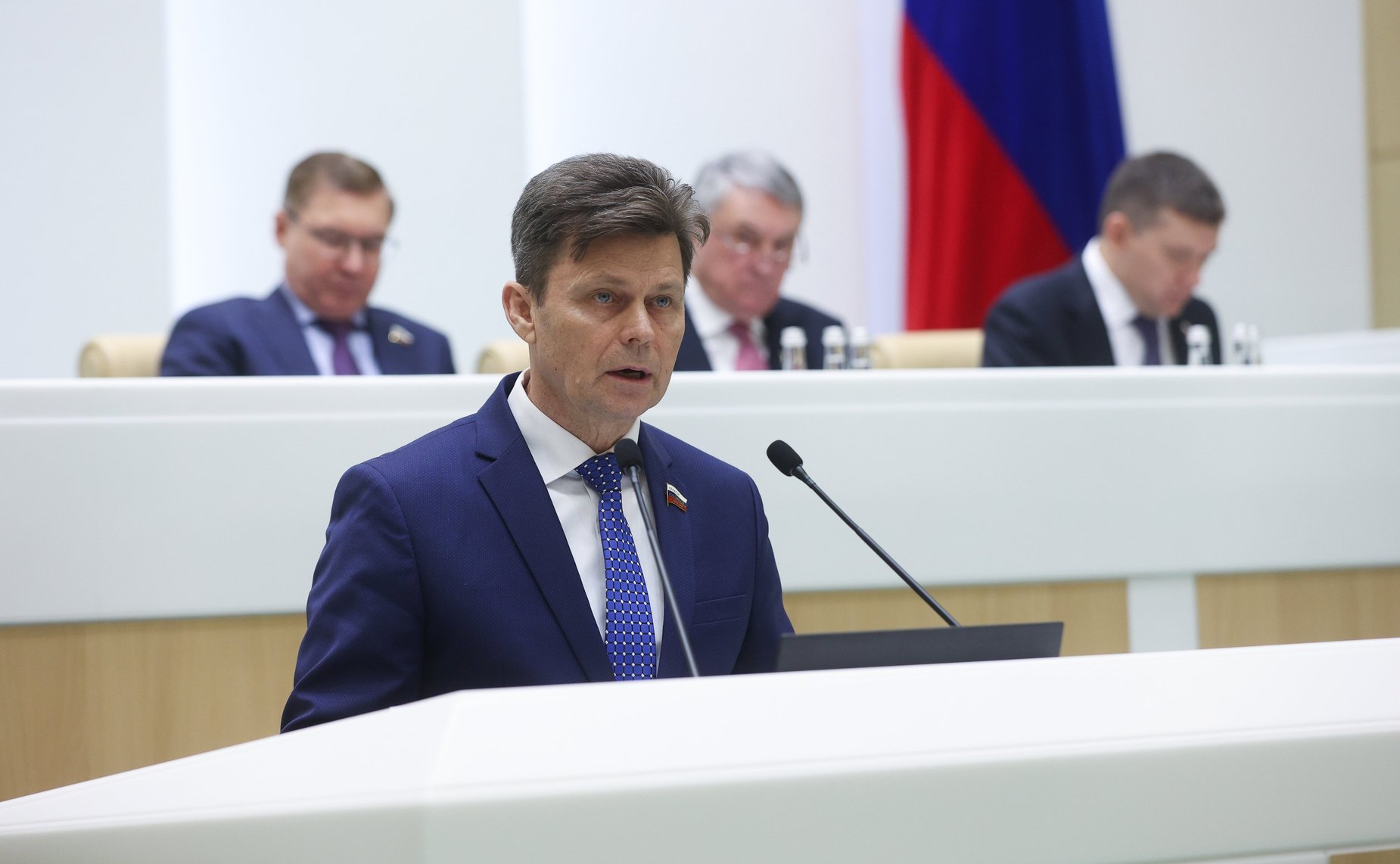 Василий Попадайло