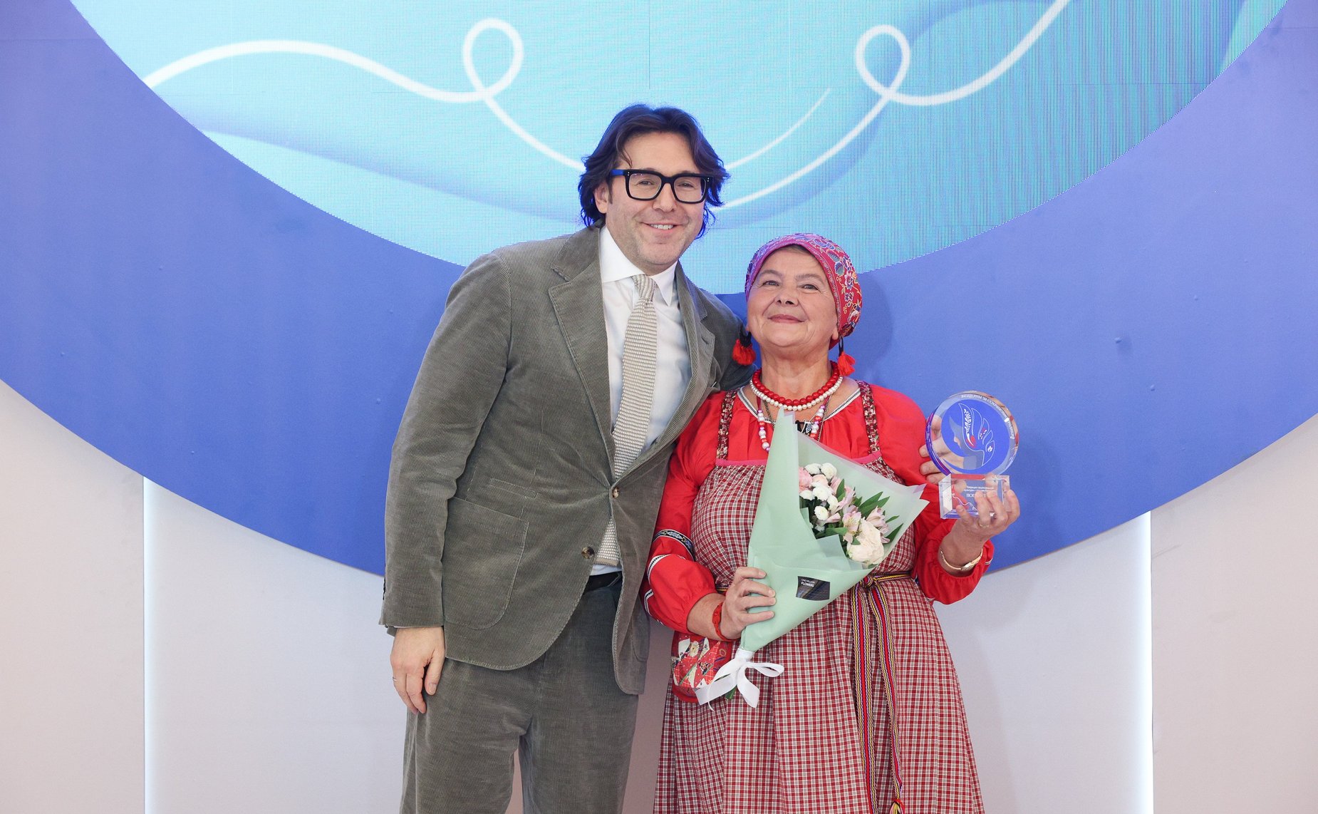 Пленарное заседание международного форума «Женщины за сохранение традиций»