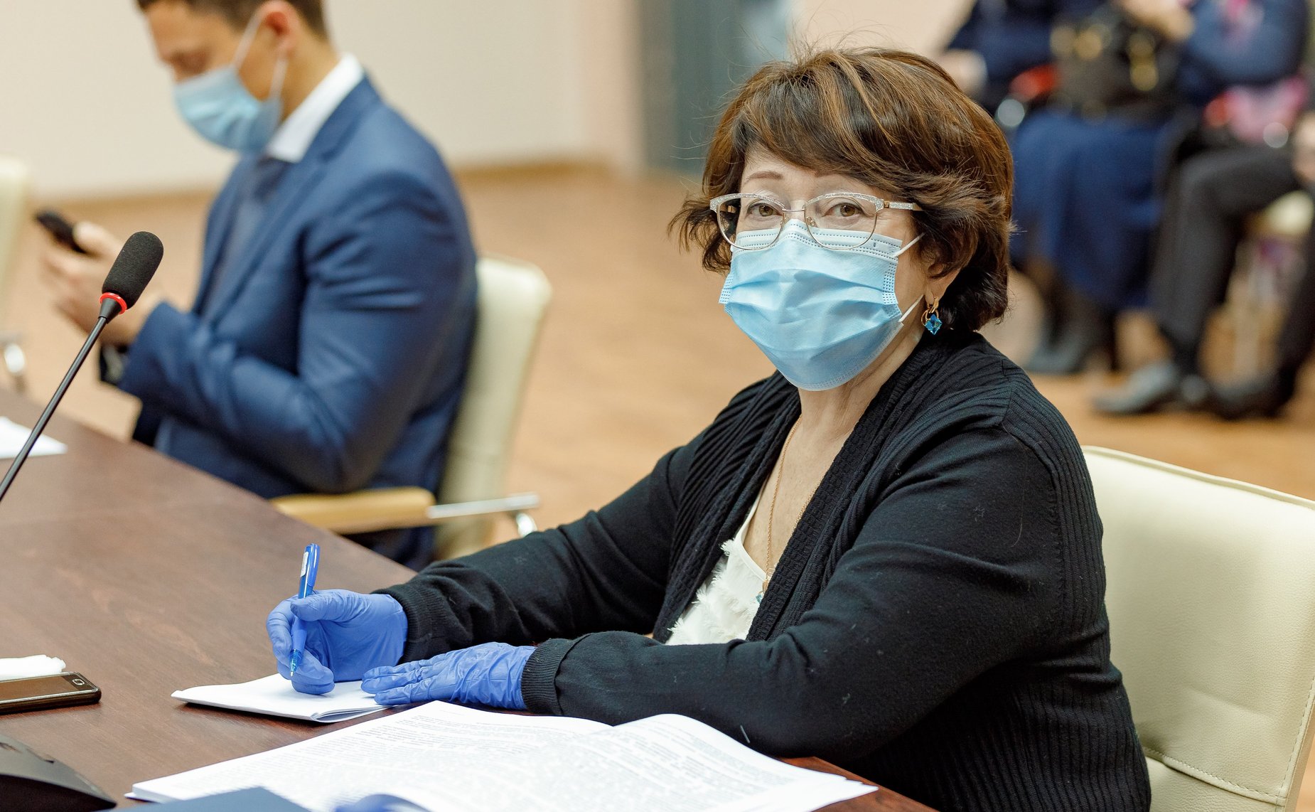 Парламентские слушания на тему «О мерах по противодействию незаконному обороту упакованной питьевой воды, включая природную минеральную воду»