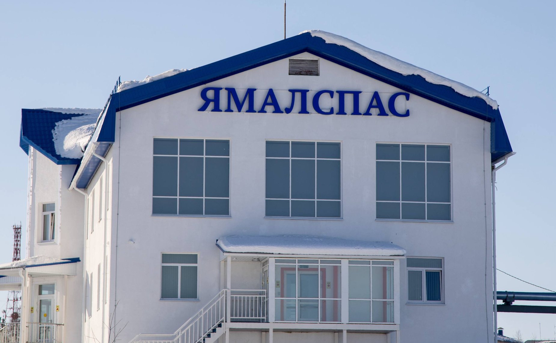 Алексей Ситников в ходе поездки в Салехард провёл встречу с сотрудниками аварийно-спасательной службы — государственного бюджетного учреждения «Ямалспас»