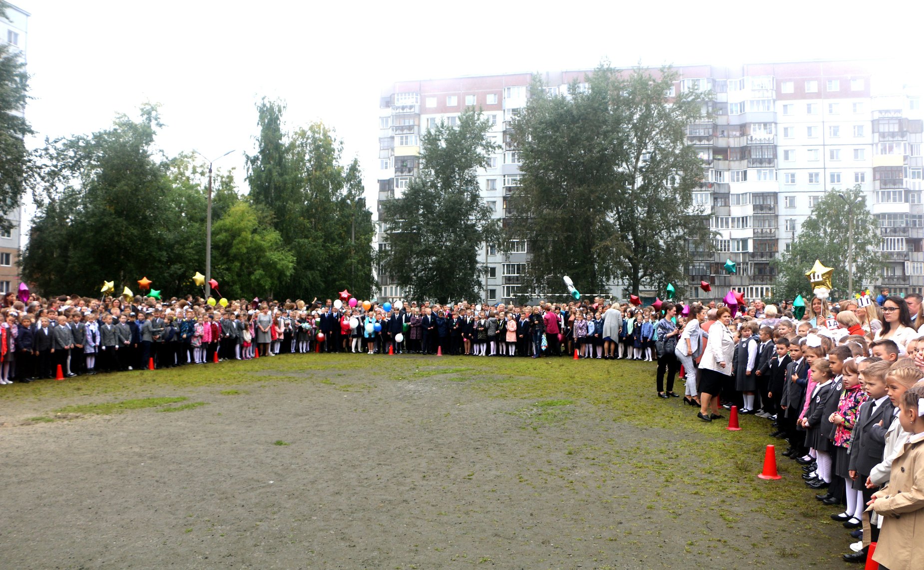 Виктор Павленко посетил школу №45 г. Архангельска