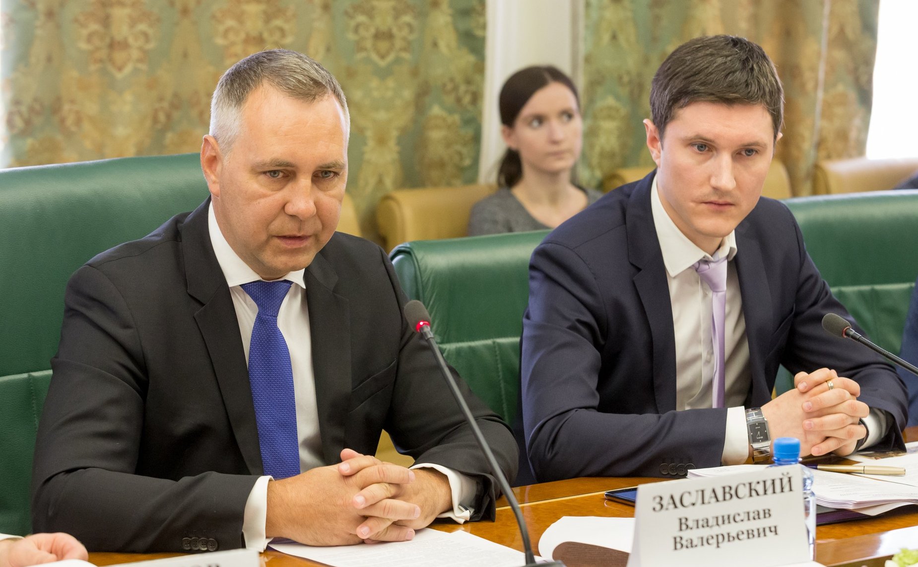 В. Заславский и А. Моисеев