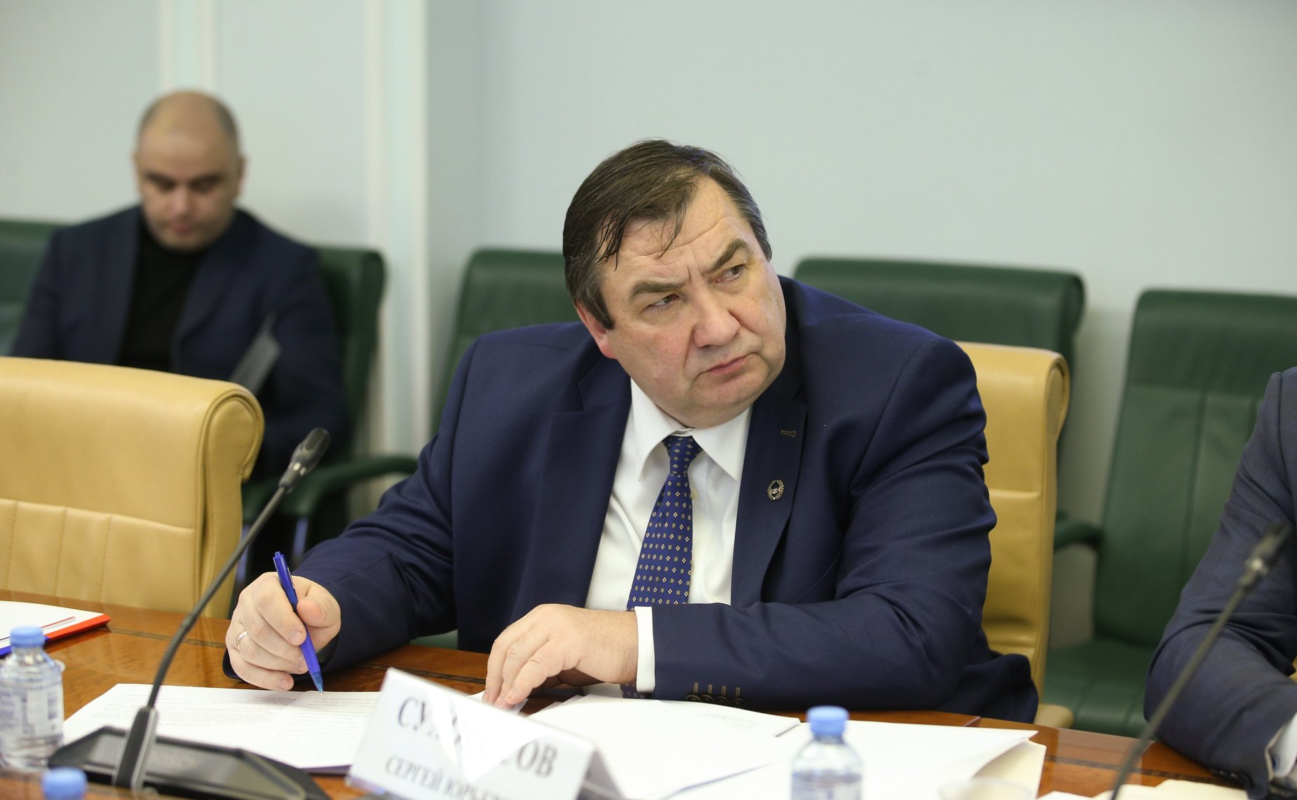 Заместитель председателя Комитета СФ по бюджету и финансовым рынкам Андрей Епишин провел рабочую встречу с представителями предприятий-поставщиков авиационной промышленности