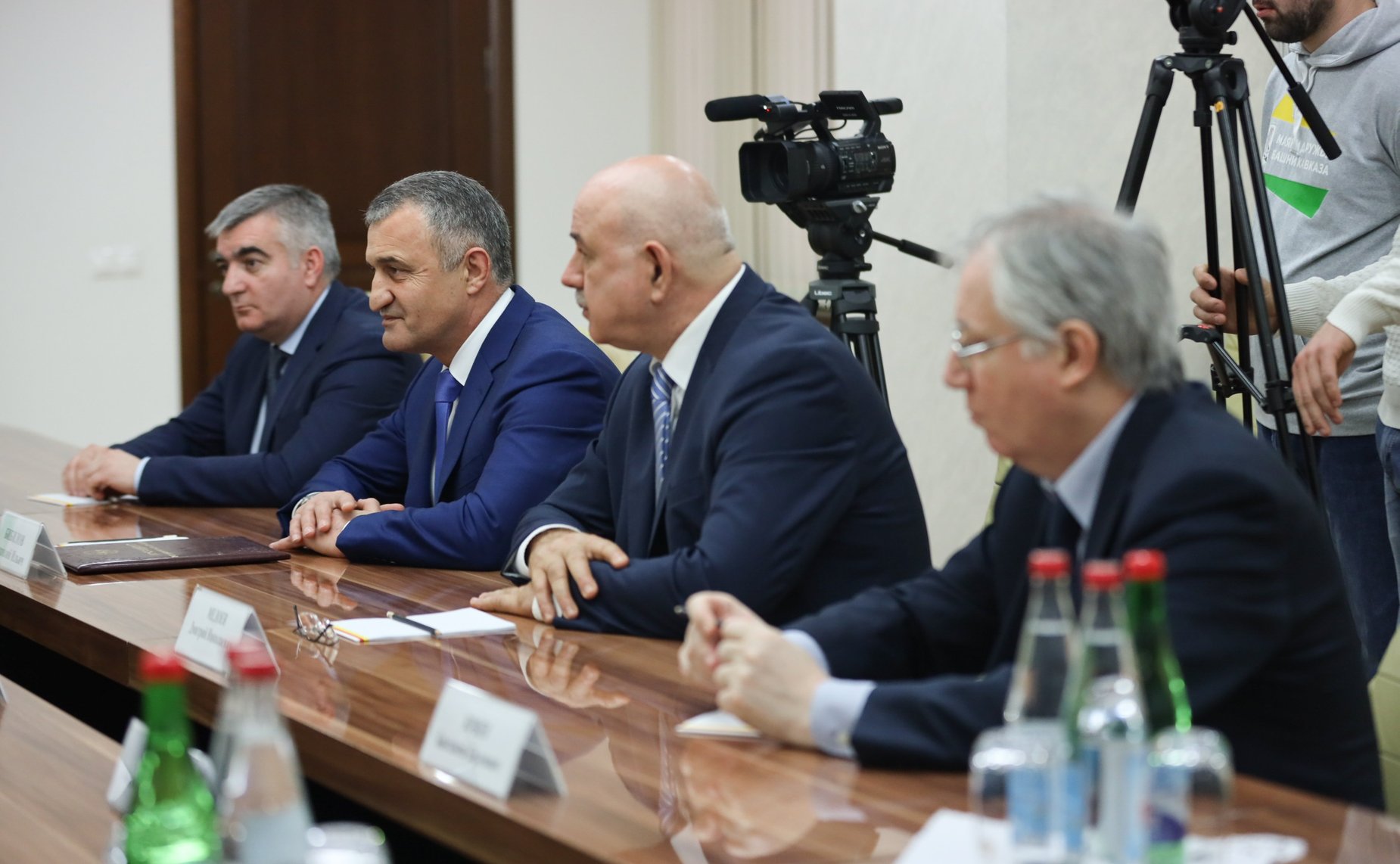 Встреча российских парламентариев с президентом Республики Южная Осетия Анатолием Бибиловым