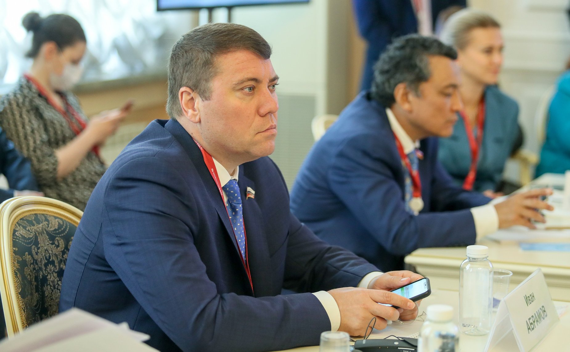 «Круглый стол» на тему «Национальные стратегии и проекты в области экологии и охраны окружающей среды. Обмен опытом»