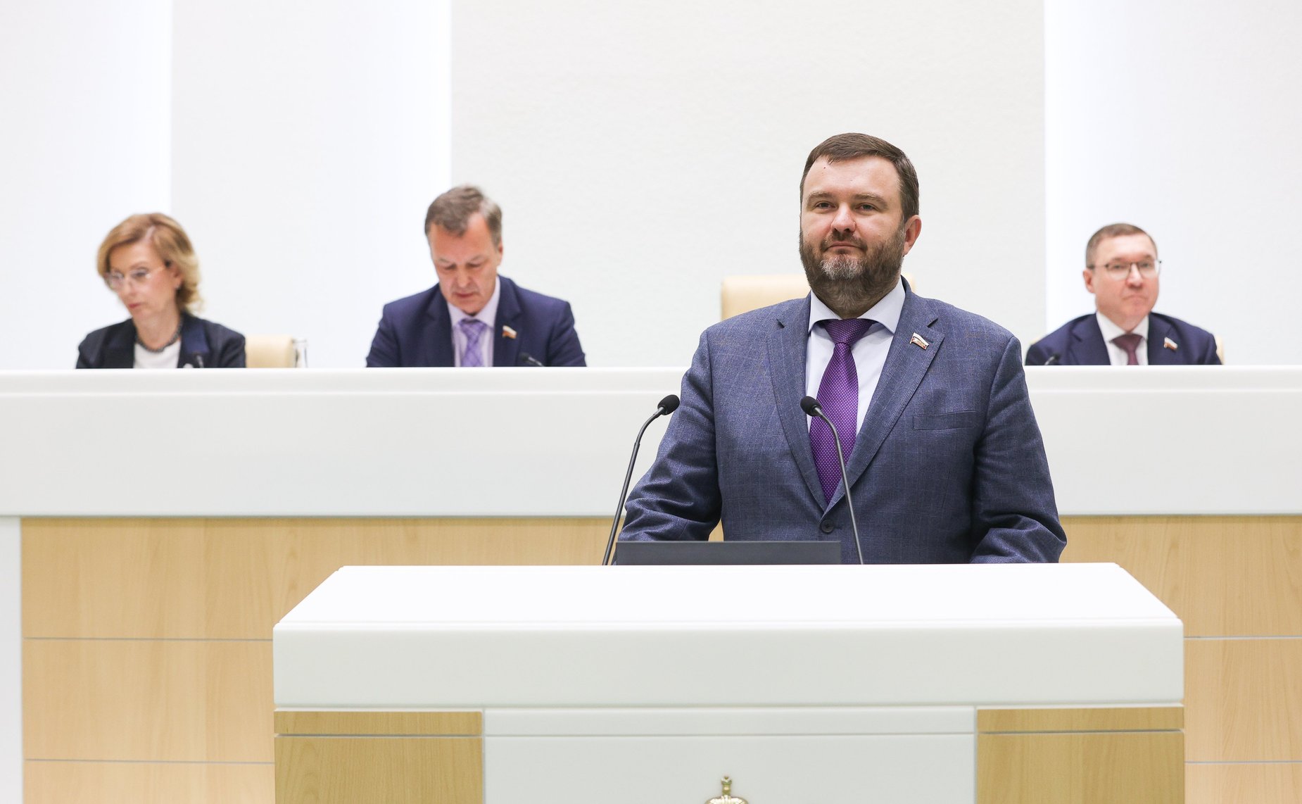 Дмитрий Ворона