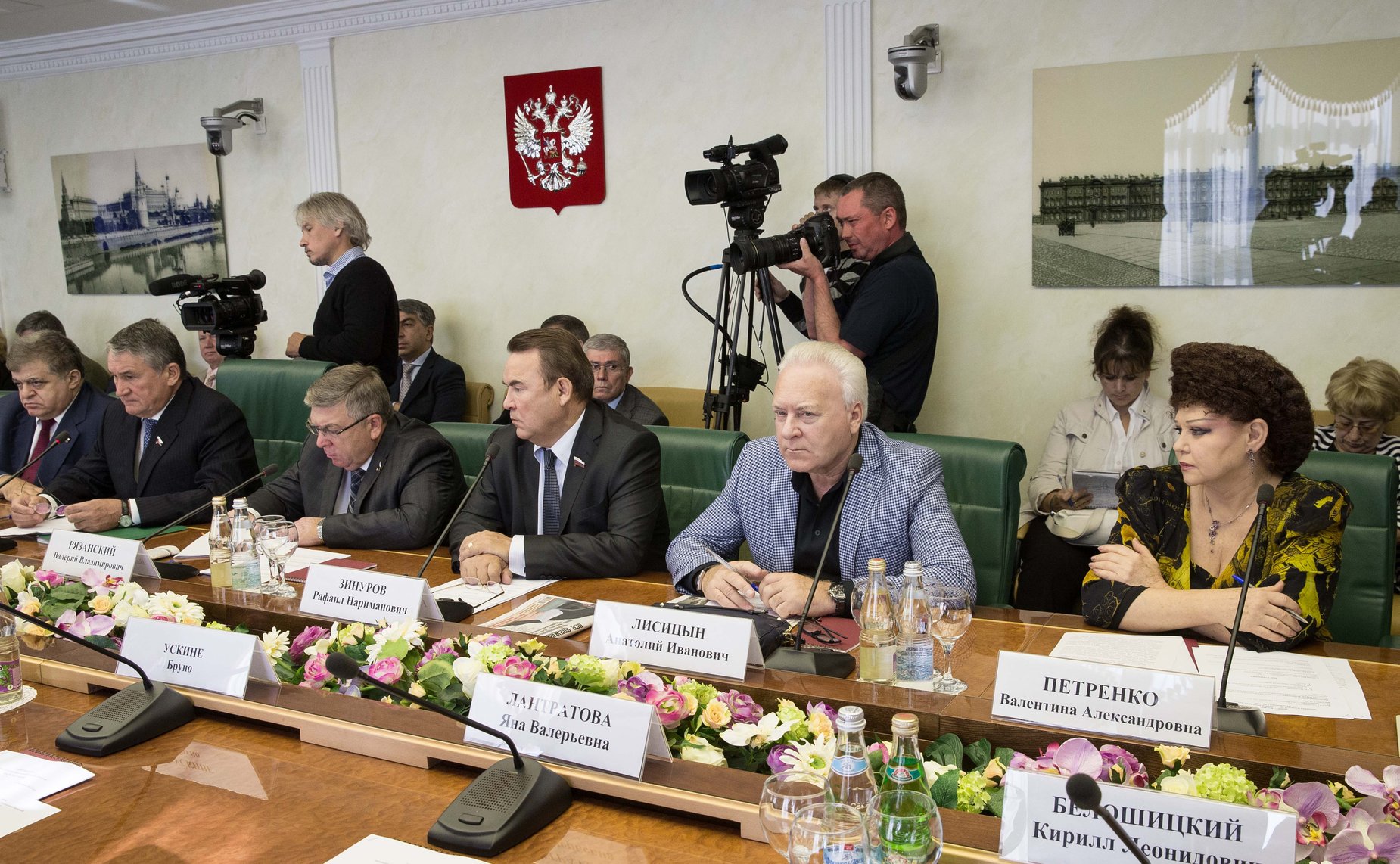 Заседание Комитета общественной поддержки жителей Юго-Востока Украины