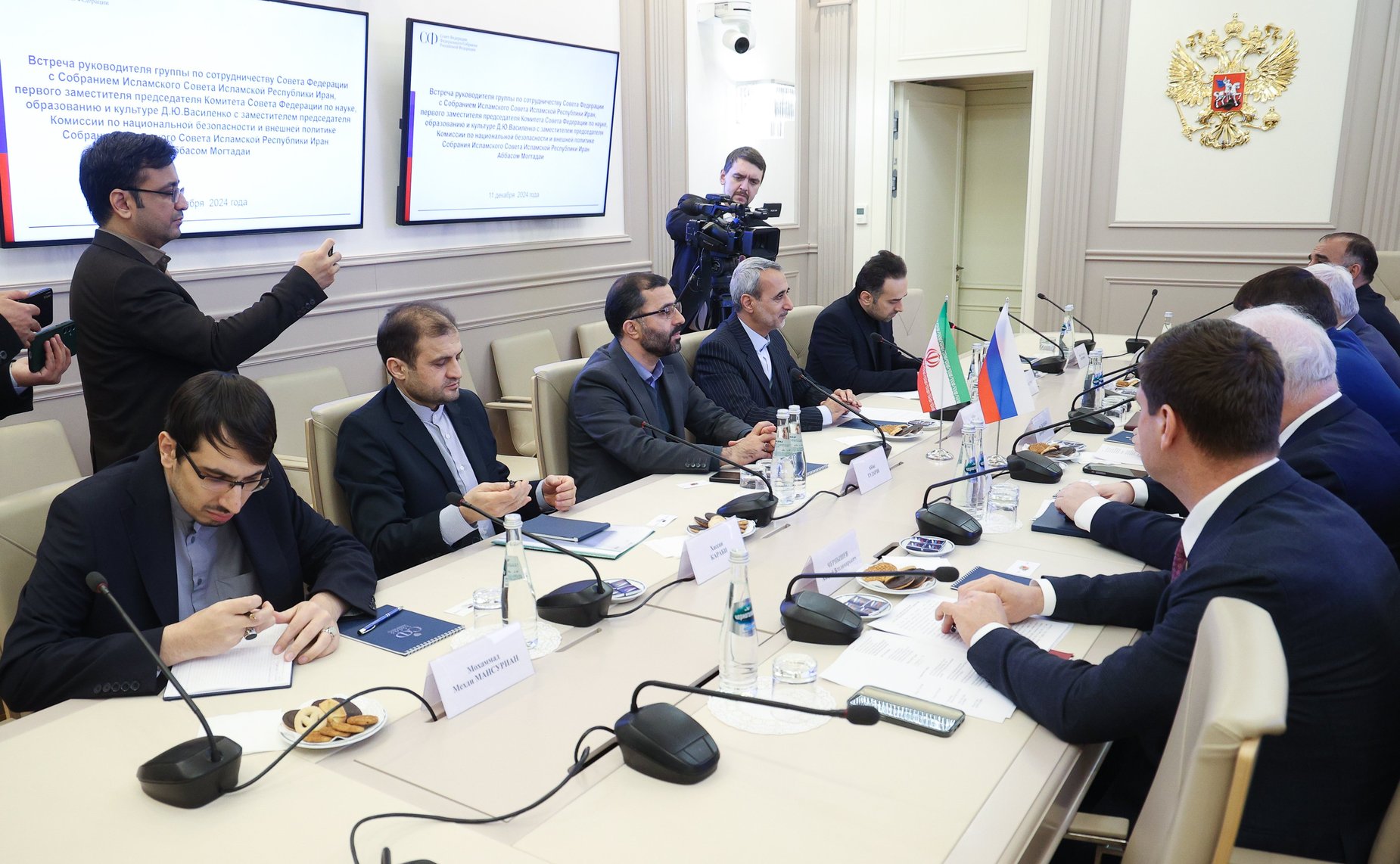 Сенаторы встретились с зампредседателя Комиссии по нацбезопасности и внешней политике Собрания Исламского Совета Ирана