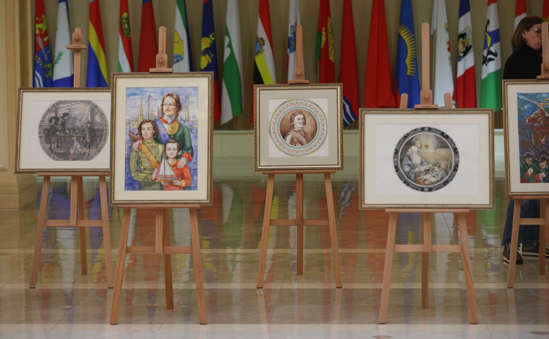 В Совете Федерации проходит выставка детских рисунков «Красота Божьего мира»