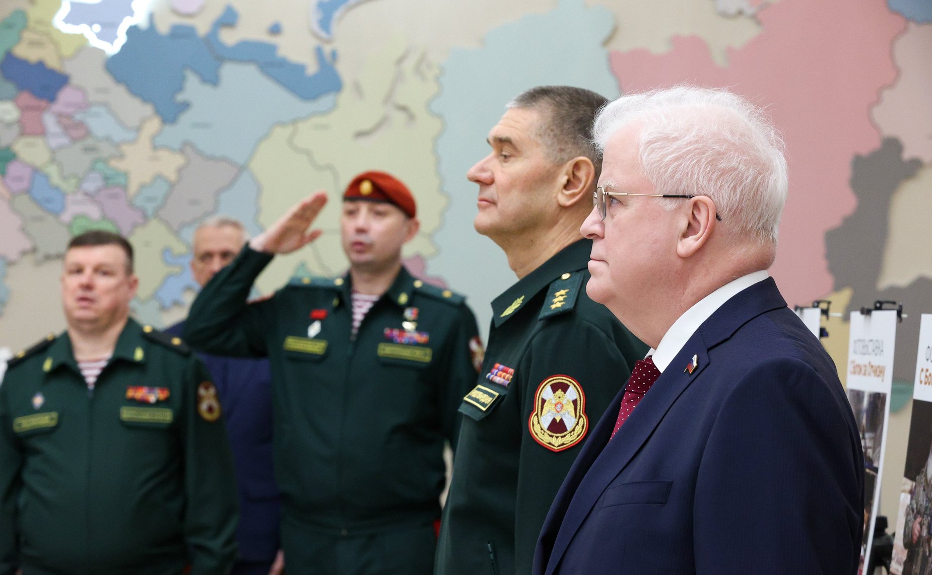 Торжественное открытие в Совете Федерации выставки, посвященной 10-летию создания Росгвардии и 215-й годовщине со дня образования войск правопорядка России