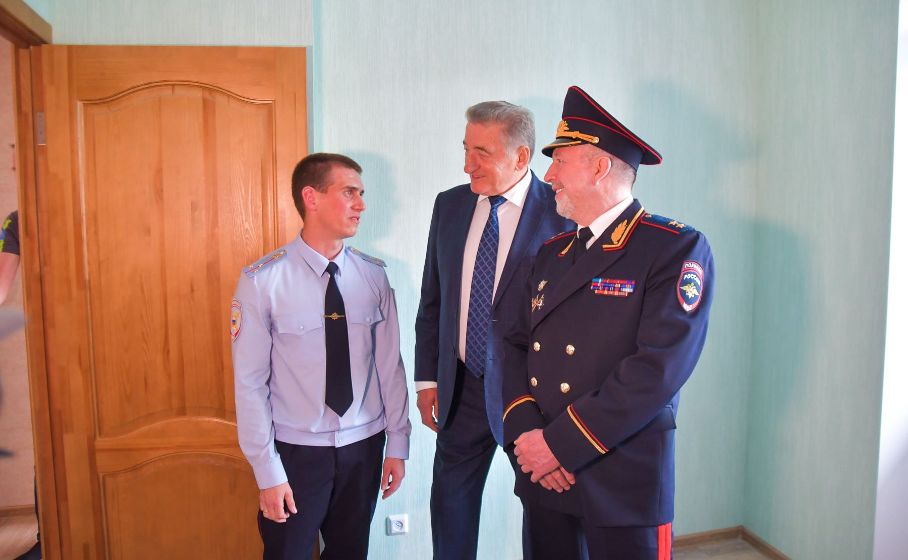 Сергей Лукин принял участие в церемонии открытия дома, построенного для сотрудников МВД