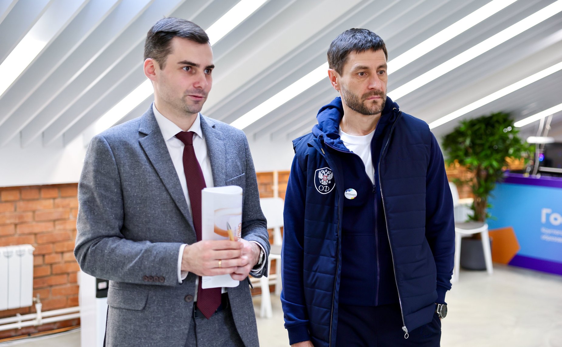 Сенаторы посетили круглогодичный молодежный образовательный центр «КУПНО.СТАРТ»