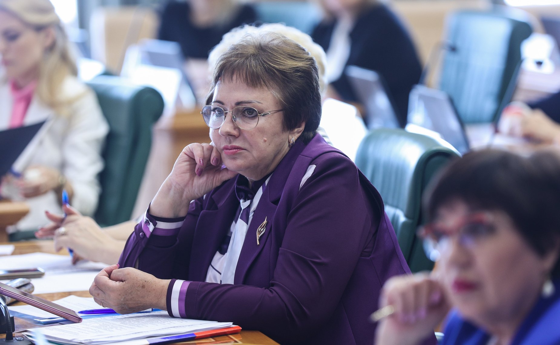 Расширенное заседание Комитета СФ по социальной политике в рамках подготовки «правительственного часа» по вопросу «О реализации государственной социальной политики в условиях новых вызовов»