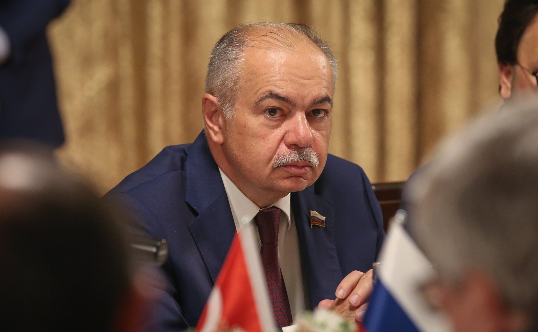 Ильяс Умаханов