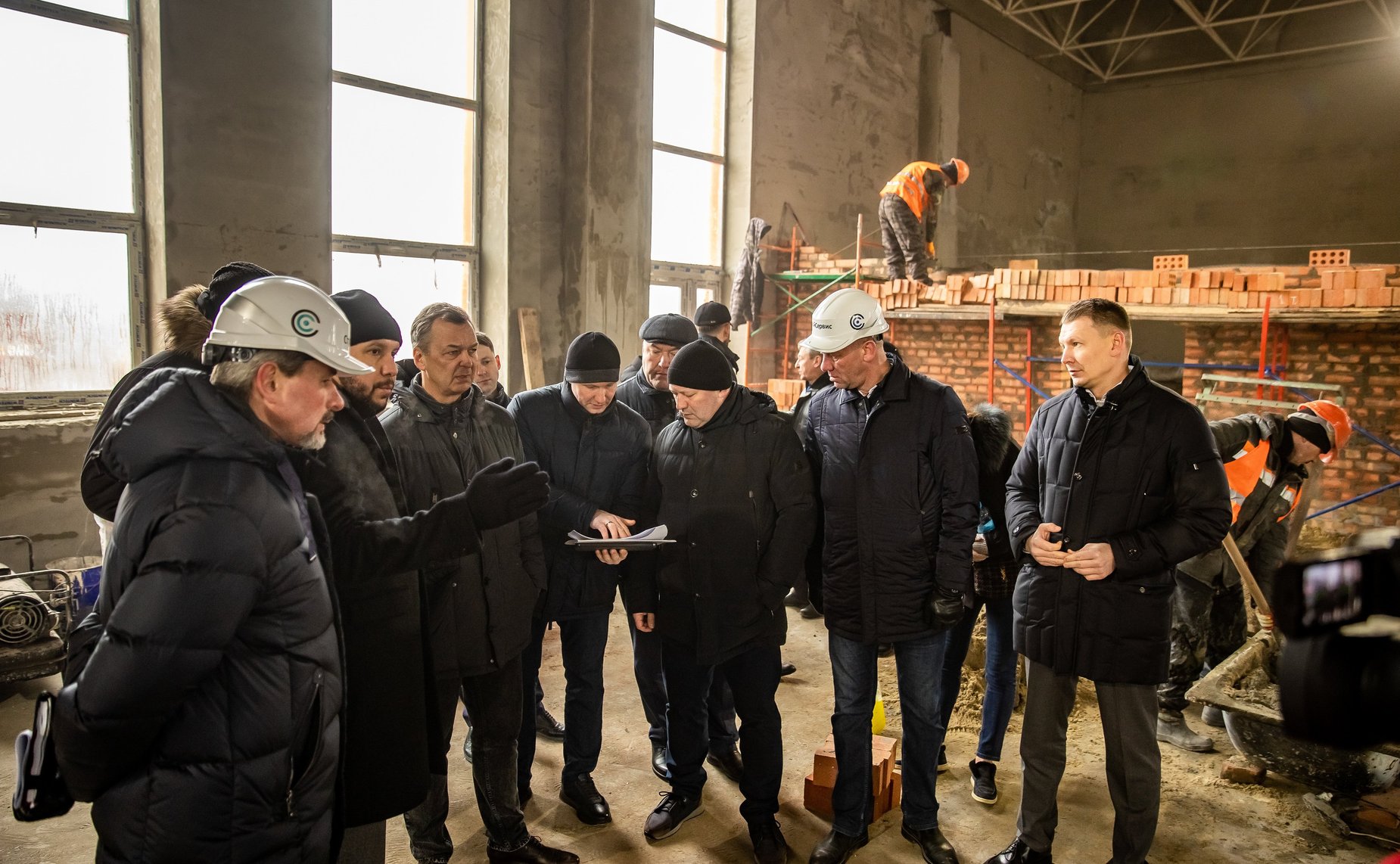 Первый заместитель Председателя Совета Федерации Андрей Яцкин и председатель Комитета СФ по аграрно-продовольственной политике и природопользованию Александр Двойных посетили Таганрог