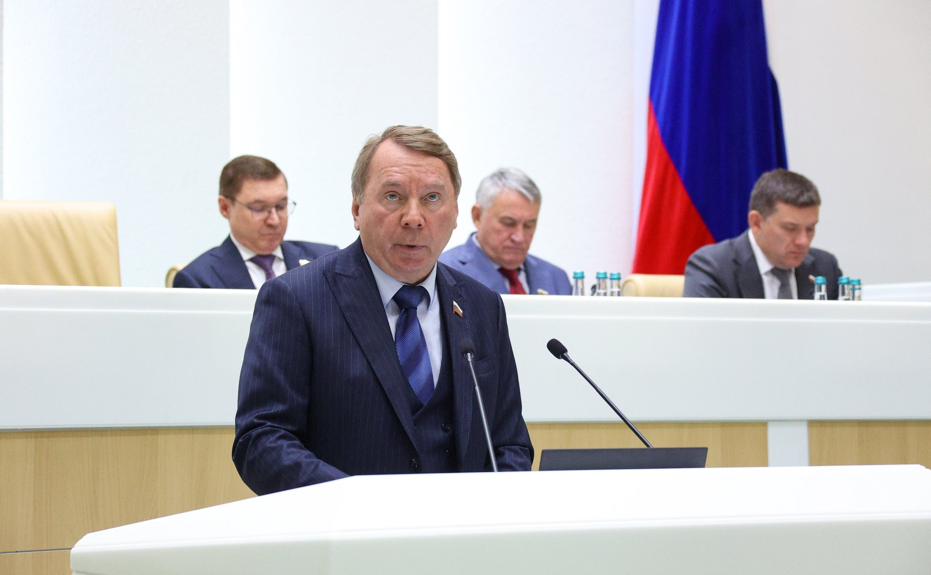 Владимир Кожин