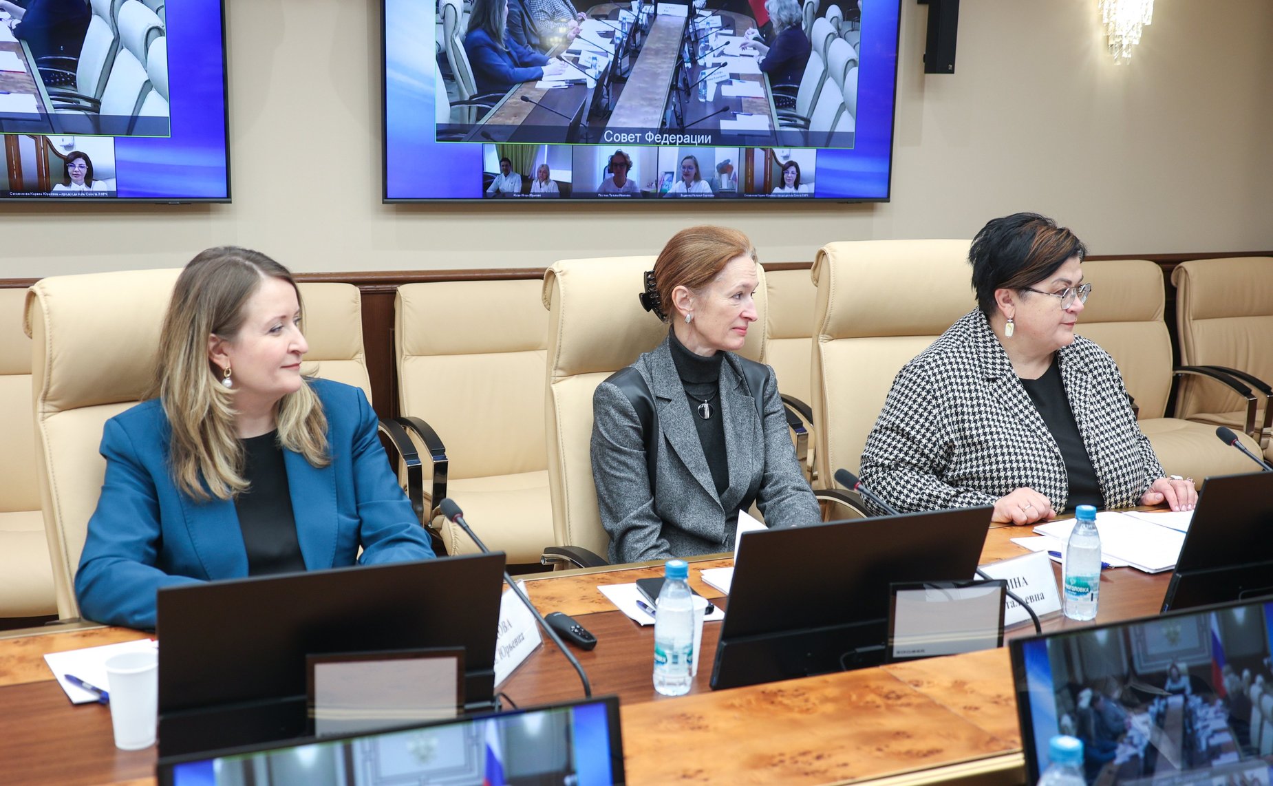 Круглый стол Комитета Совета Федерации по социальной политике на тему «Поддержание репродуктивного здоровья населения: лучшие региональные практики»