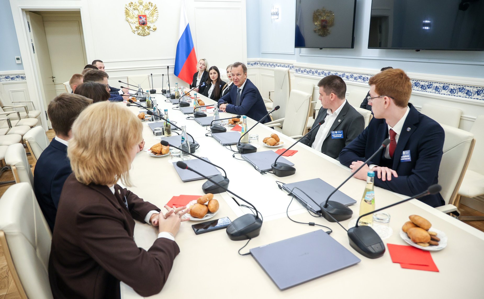 Андрей Яцкин провел встречу со студентами Донского государственного технического университета (г. Ростов-на Дону), победителями конкурса направления «Транспорт» первого межрегионального студенческого слета «Будущее Приазовья»