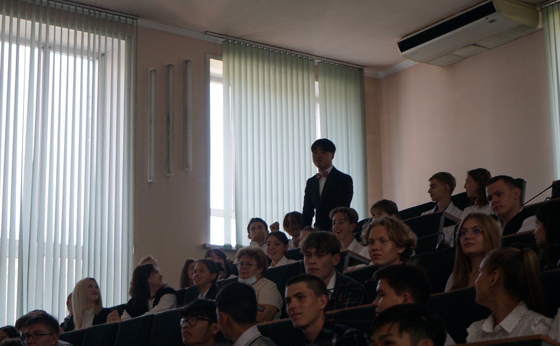 Владимир Полетаев встретился со школьниками Республики Алтай