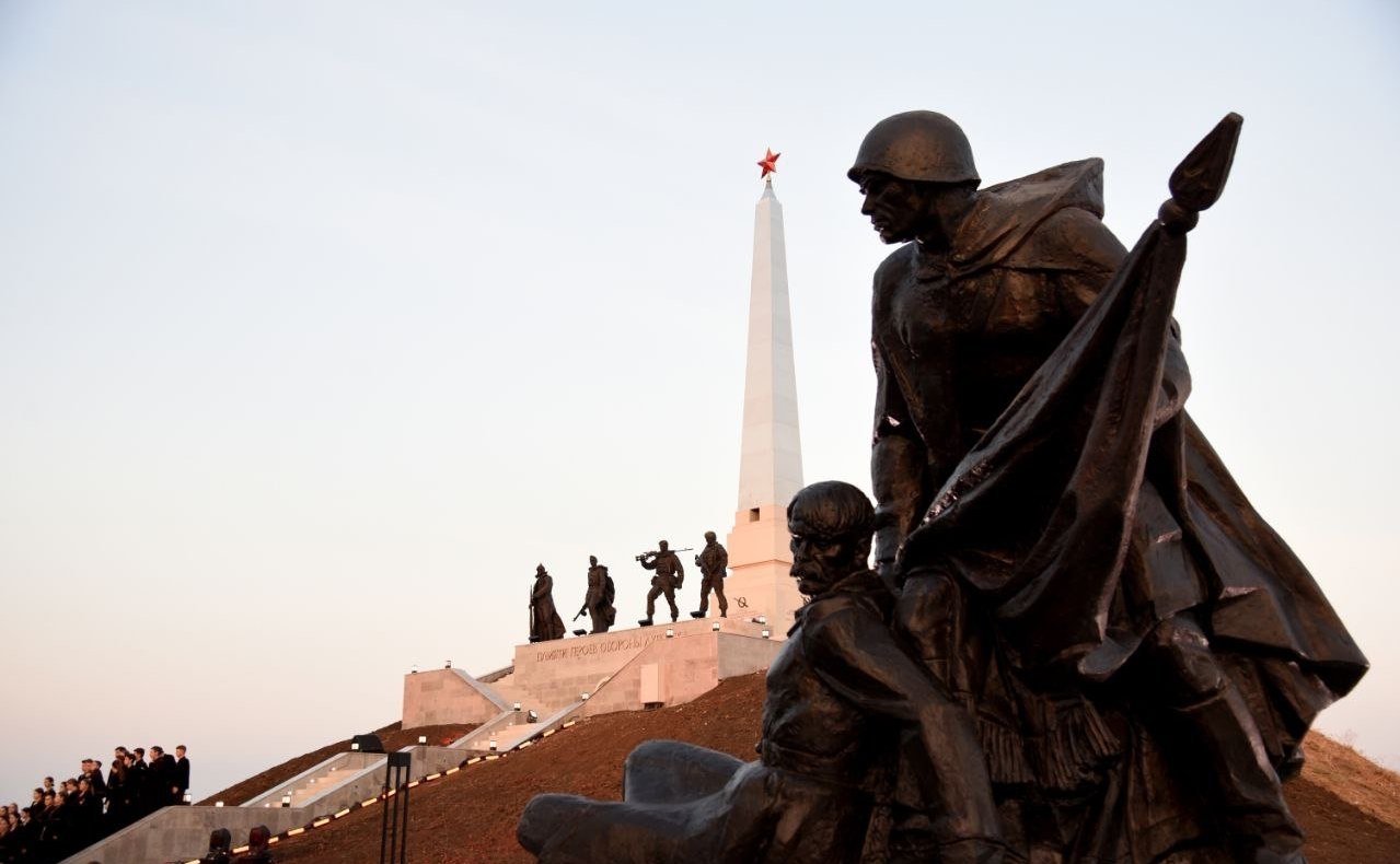 Ольга Бас посетила церемонию открытия мемориального комплекса «Острая Могила»