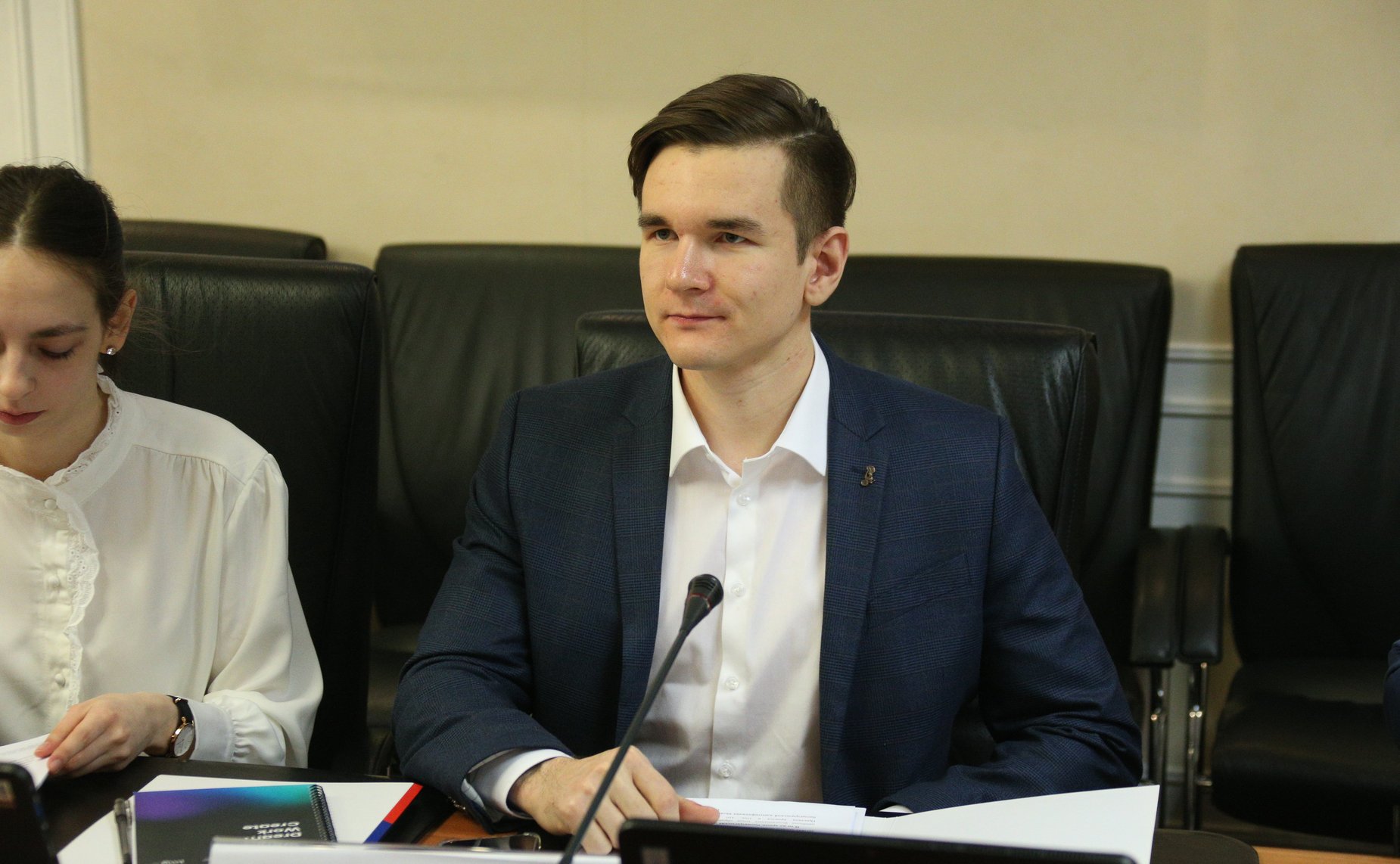 «Круглый стол» Комитета СФ по экономической политике совместно с Комитетом СФ по конституционному законодательству и государственному строительству