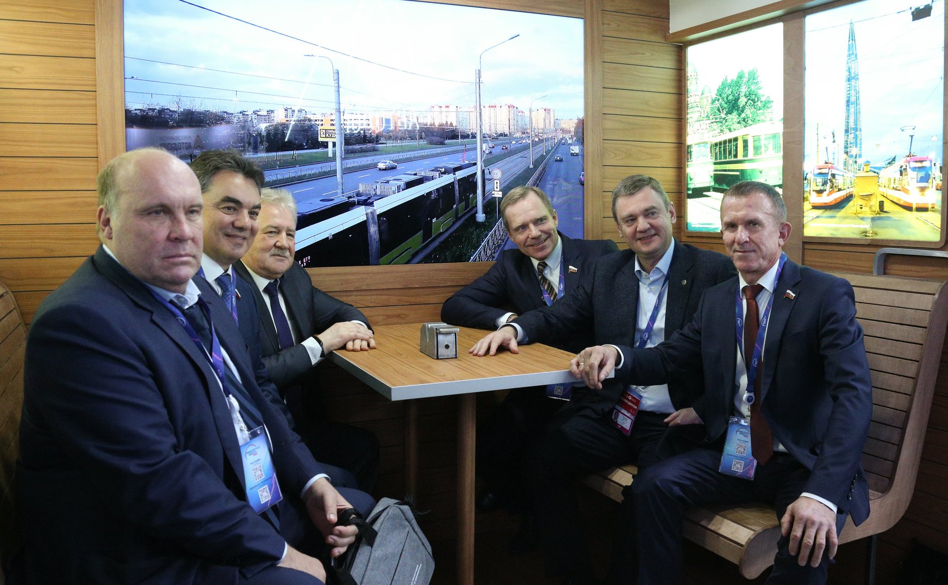 Совместное заседание Комитета Совета Федерации по экономической политике и Комитета Государственной Думы по транспорту и развитию транспортной инфраструктуры в рамках Транспортной недели