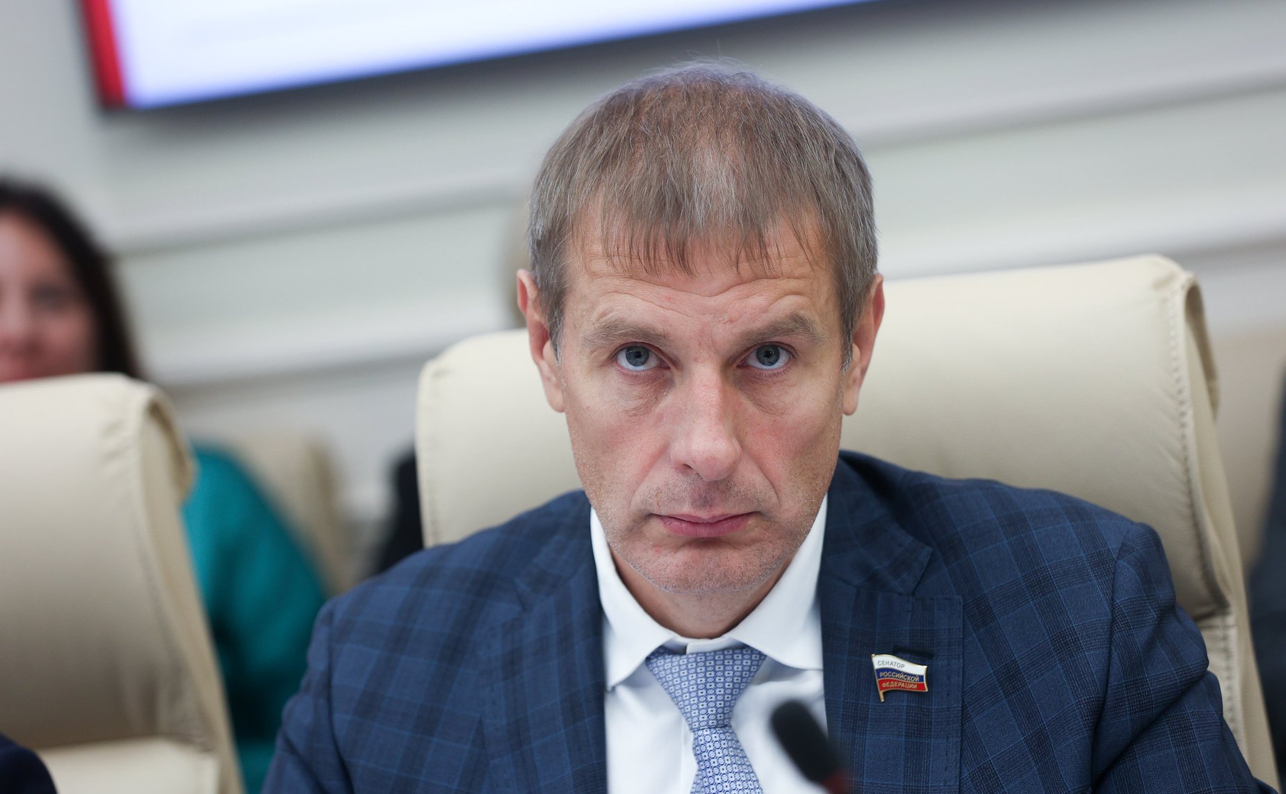 Олег Земцов