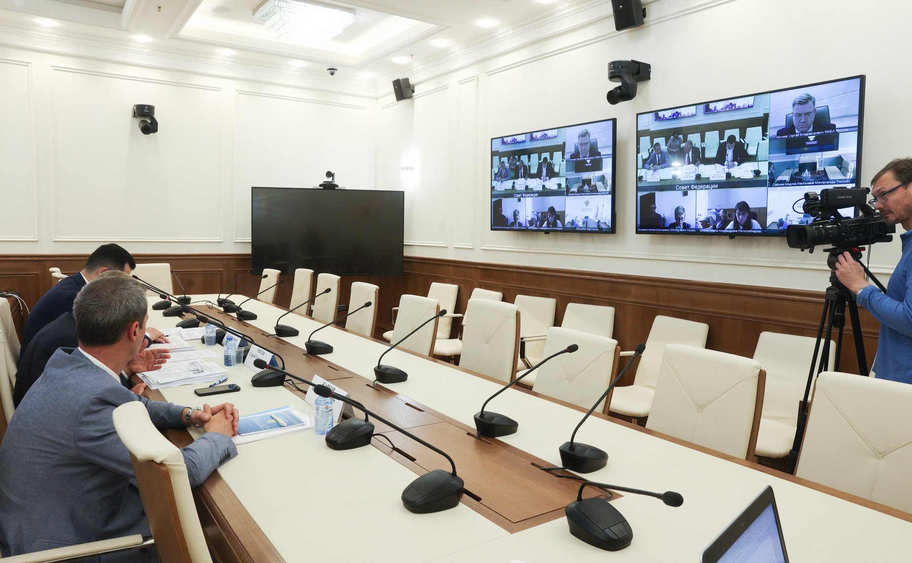 Заседание рабочей группы Комитета СФ по аграрно-продовольственной политике и природопользованию по противодействую незаконному обороту упакованной питьевой воды и питьевой воды в розлив