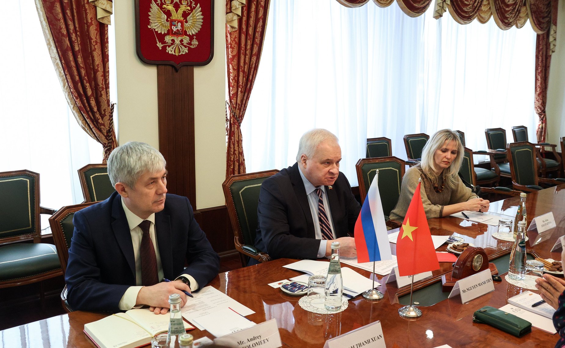 Встреча Андрея Денисова с заместителем председателя Комитета по международным делам Национального собрания Социалистической Республики Вьетнама