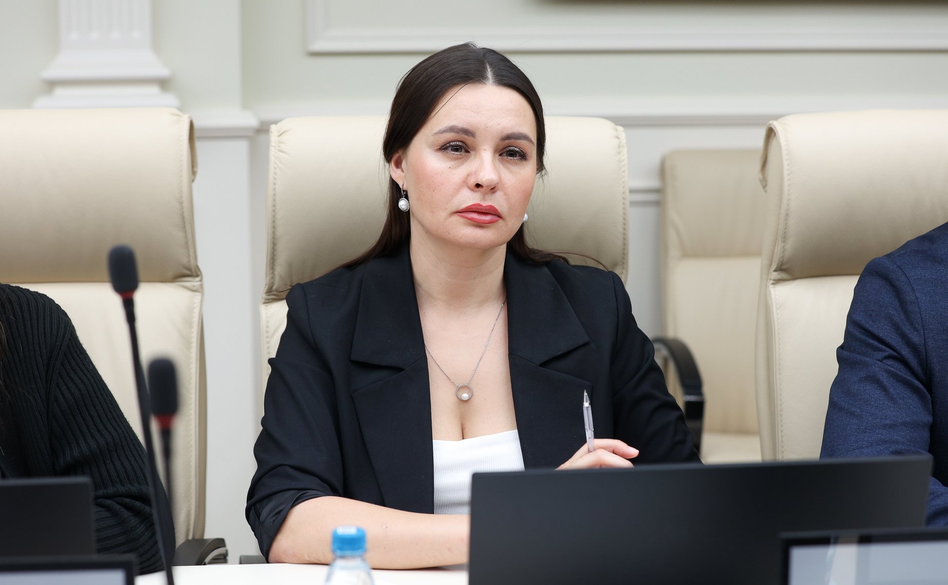 Круглый стол Комитета Совета Федерации по конституционному законодательству и государственному строительству «Актуальные вопросы судебной защиты прав детей: проблемы и пути решения»