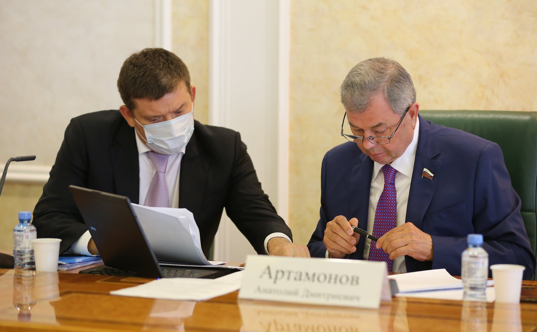 Николай Журавлев и Анатолий Артамонов