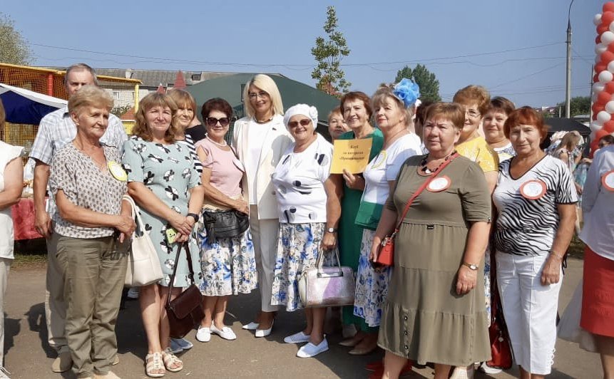 Наталия Косихина приняла участие в торжественных мероприятиях, посвященных Дню Первомайского района, и посетила социальные объекты