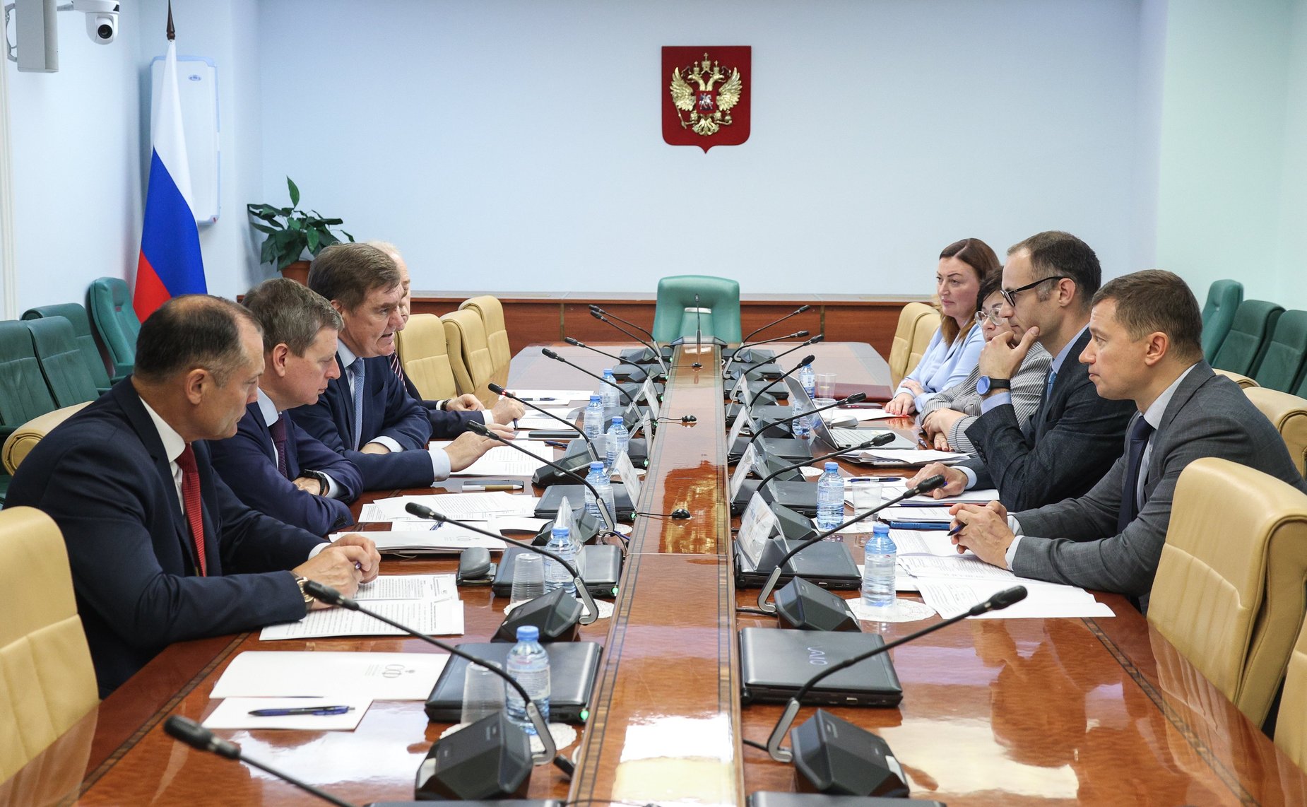 Круглый стол на тему «Совершенствование законодательства о налогах и сборах в целях стимулирования здорового образа жизни»