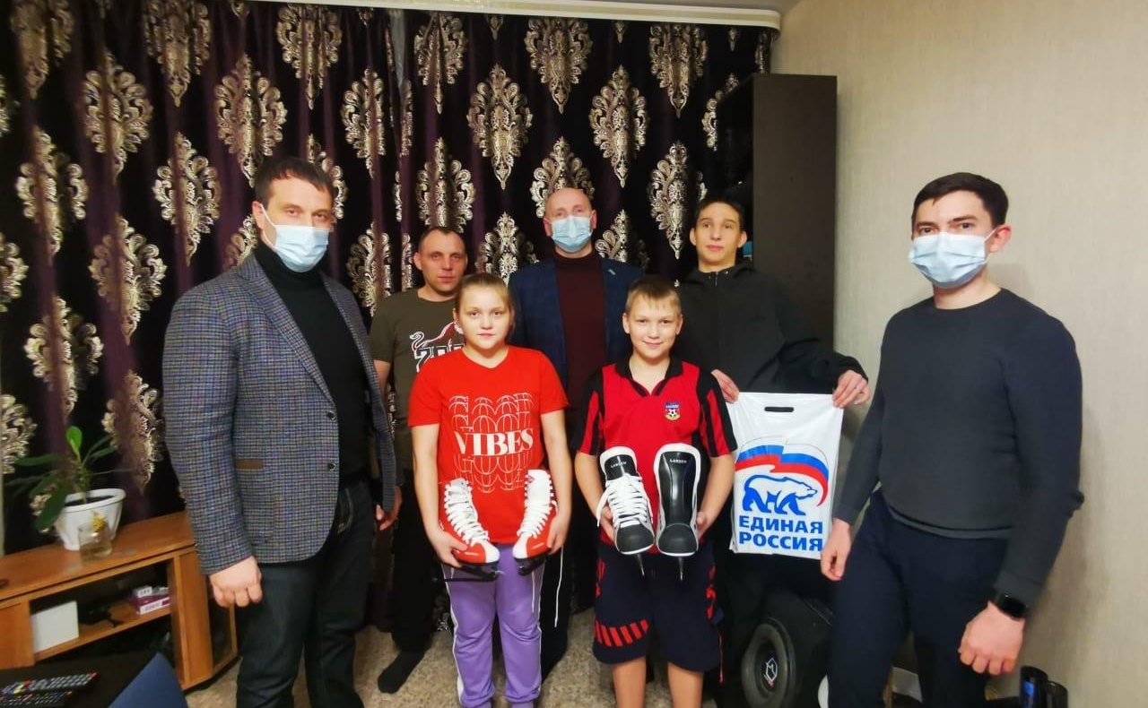 Эдуард Исаков принял участие во всероссийской акции взаимопомощи «Мы вместе»