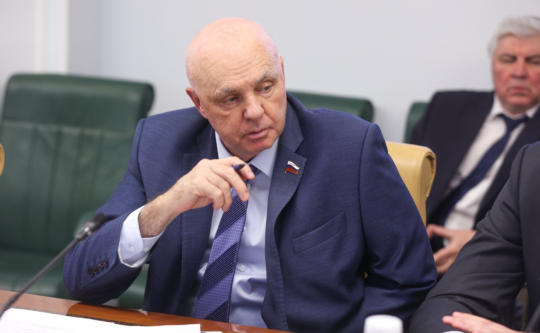 Андрей Шохин