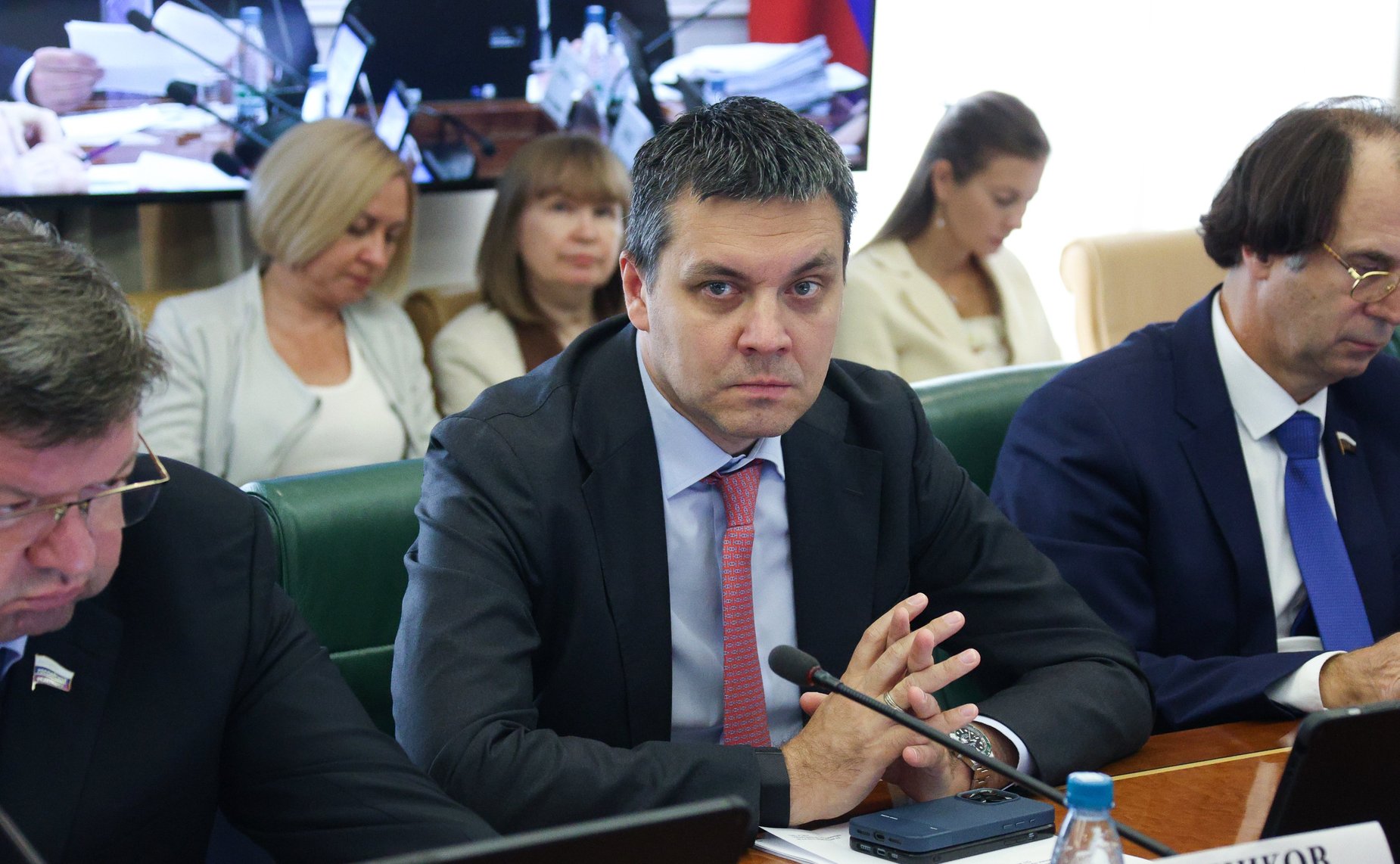 Заседание Комитета Совета Федерации по аграрно-продовольственной политике и природопользованию