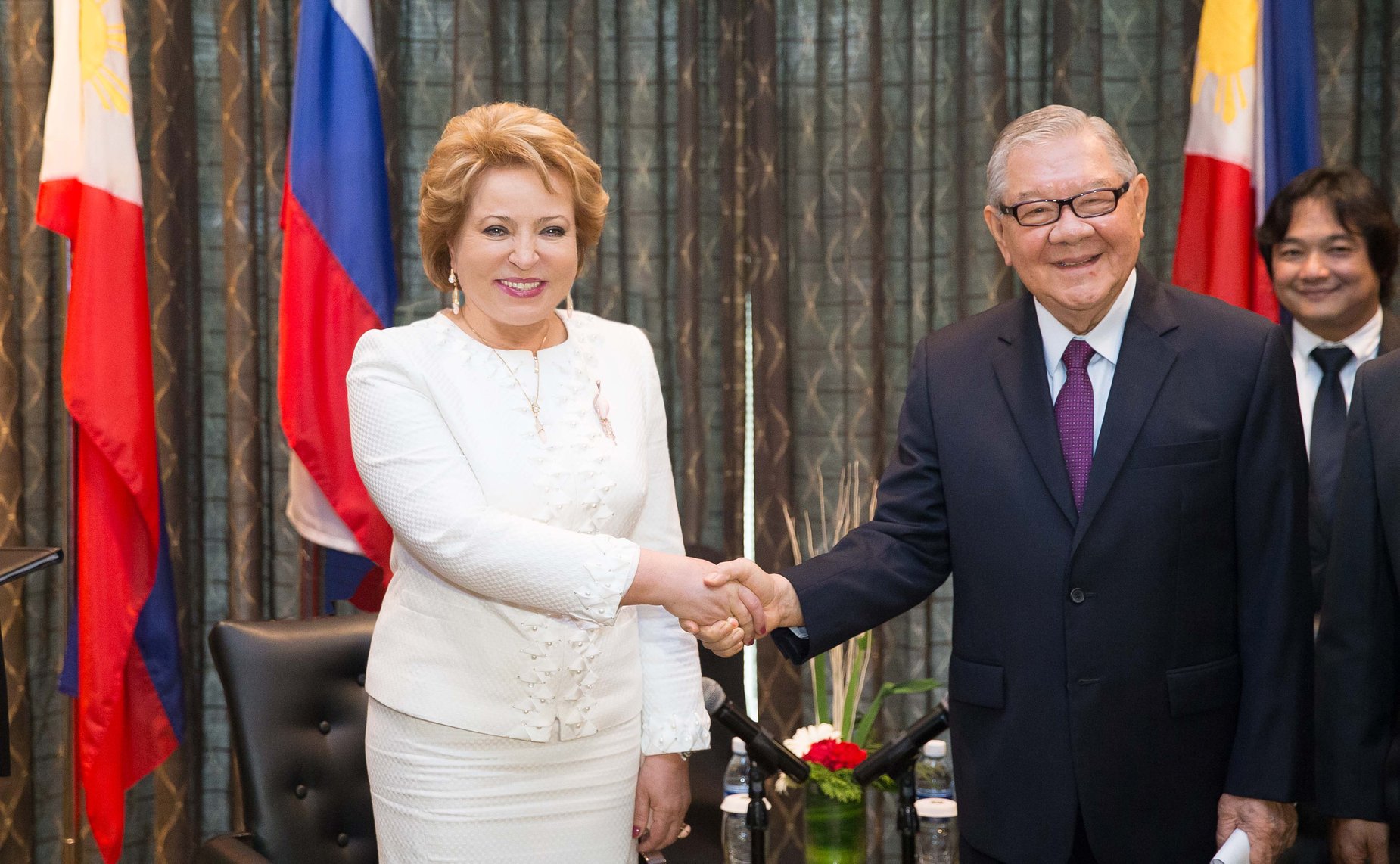 Валентина Матвиенко посещает Республику Филиппины 2