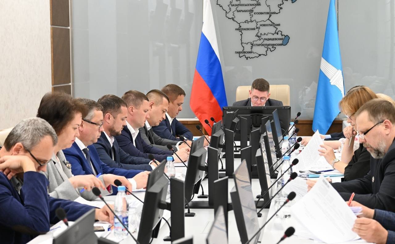 Айрат Гибатдинов принял участие в прошедшем в регионе межведомственном совещании по вопросам протезирования и реабилитации участников и ветеранов СВО