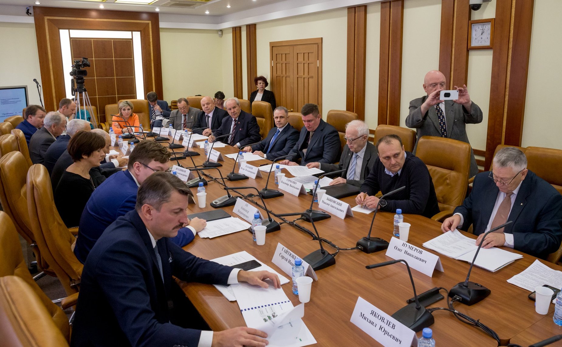 «Круглый стол» Комитета СФ по аграрно-продовольственной политике и природопользованию