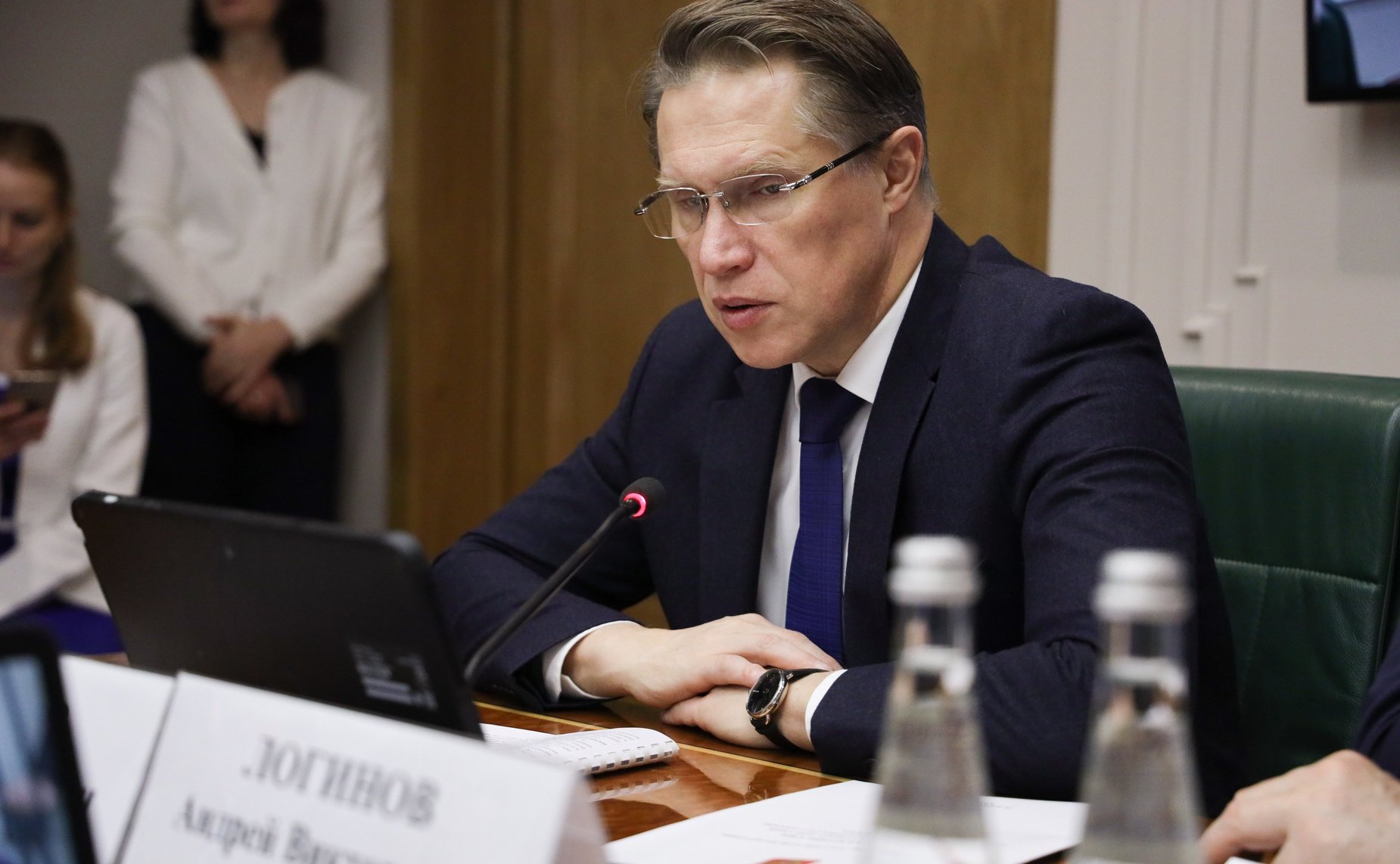 Заседание парламентской комиссии по расследованию преступных действий в отношении несовершеннолетних со стороны киевского режима