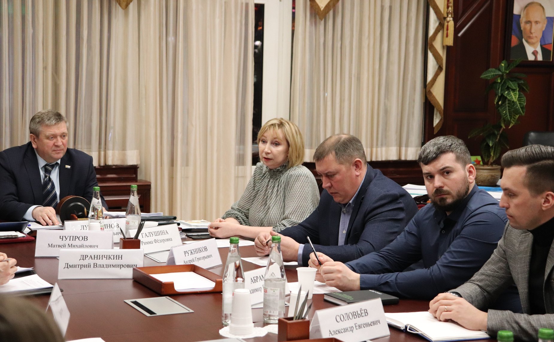 Римма Галушина приняла участие в информационной встрече, посвящённой событиям в Украине с юными журналистами общественно-политической газеты «Няръяна Вындер»