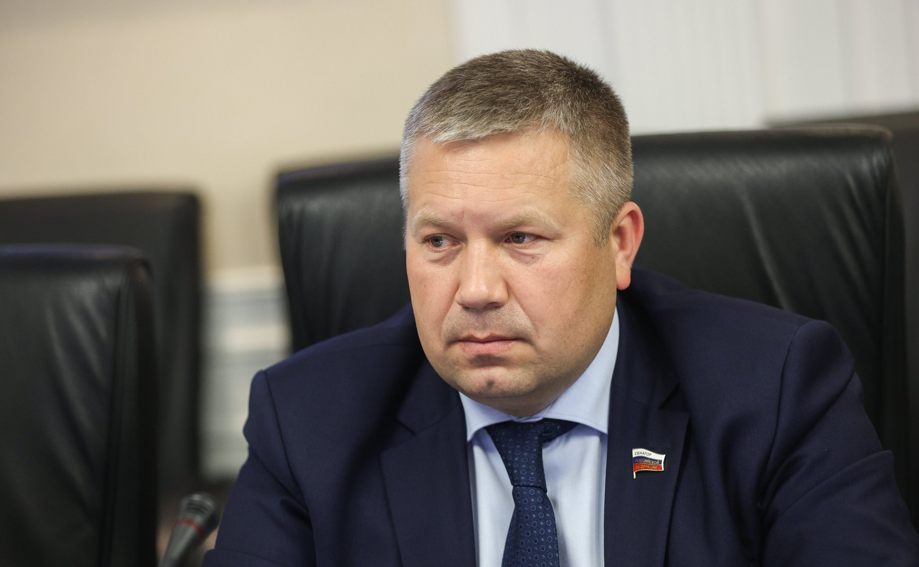 Денис Гусев