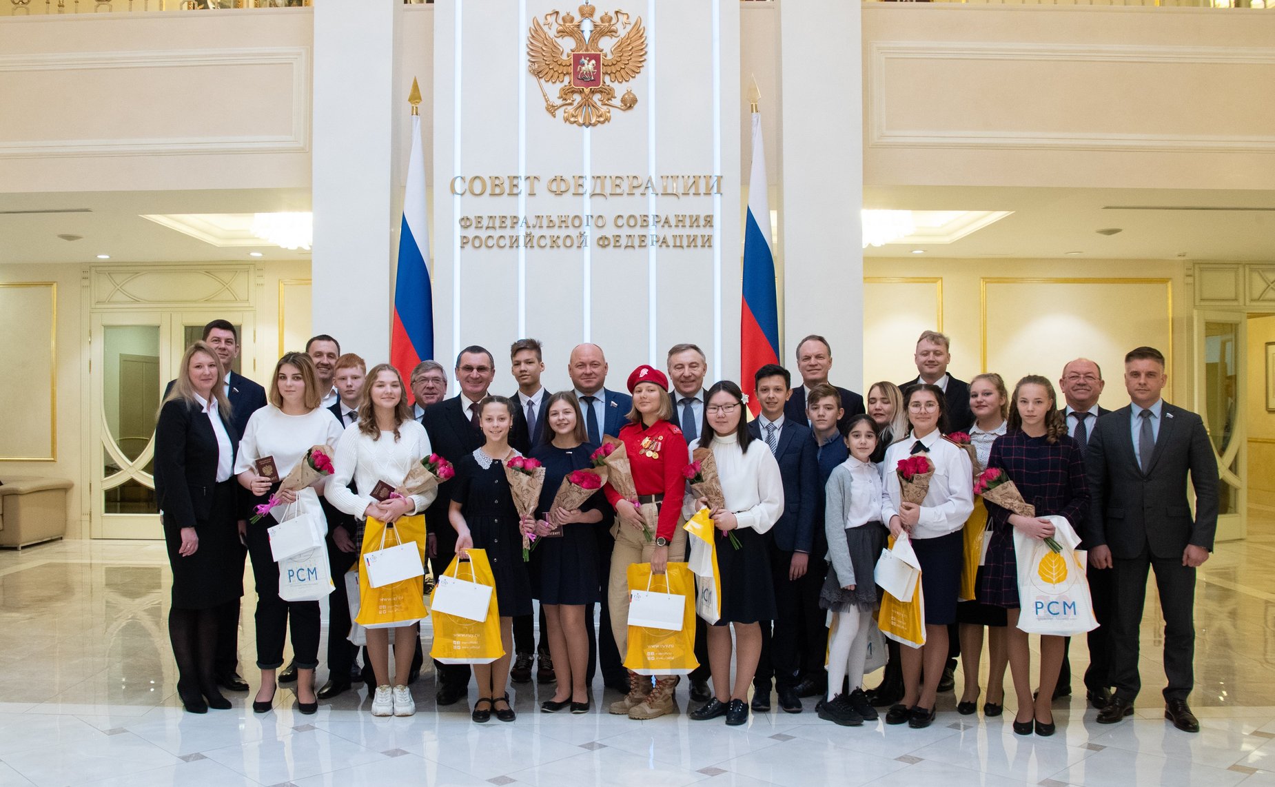 Церемония вручения паспортов в рамках проведения Всероссийской акции «Мы — граждане России!»