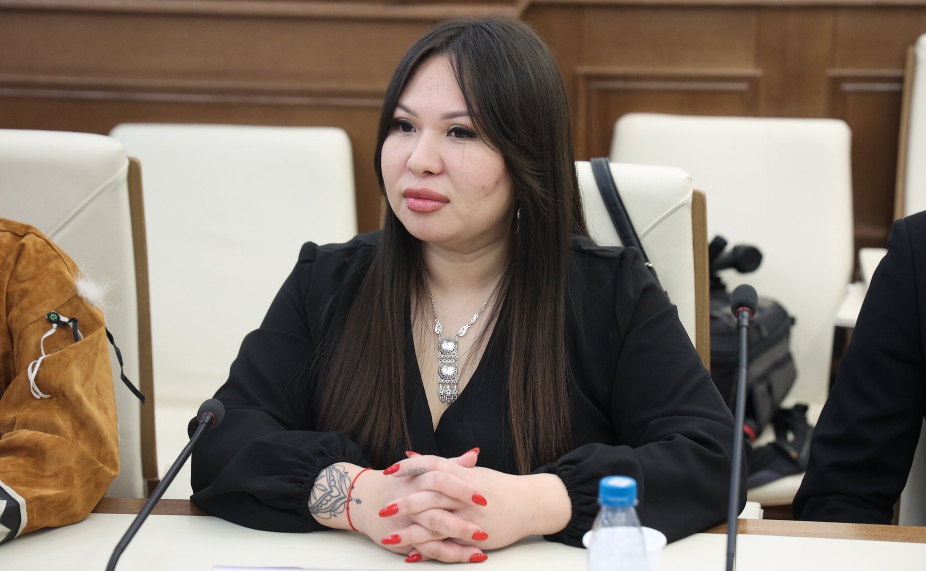 В Совете Федерации состоялась торжественная церемония вручения дипломов выпускникам образовательной программы «Актуальные проблемы и эффективные практики устойчивого развития коренных малочисленных народов Севера, Сибири и Дальнего Востока РФ»