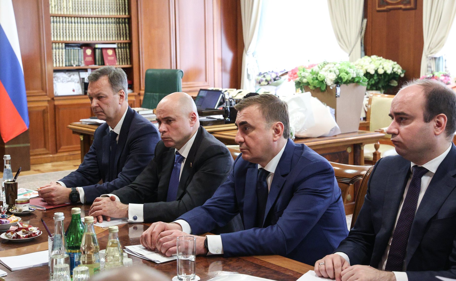 Председатель Совета Федерации Валентина Матвиенко провела совещание по теме реализации сельскохозяйственной продукции малых производителей на прилавки торговых сетей